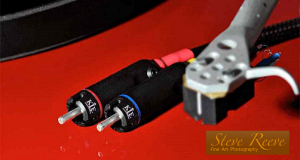 KLEI Pure®Harmony Phono/RCA plugs (w/ Turntable) Review by Steve Reeve